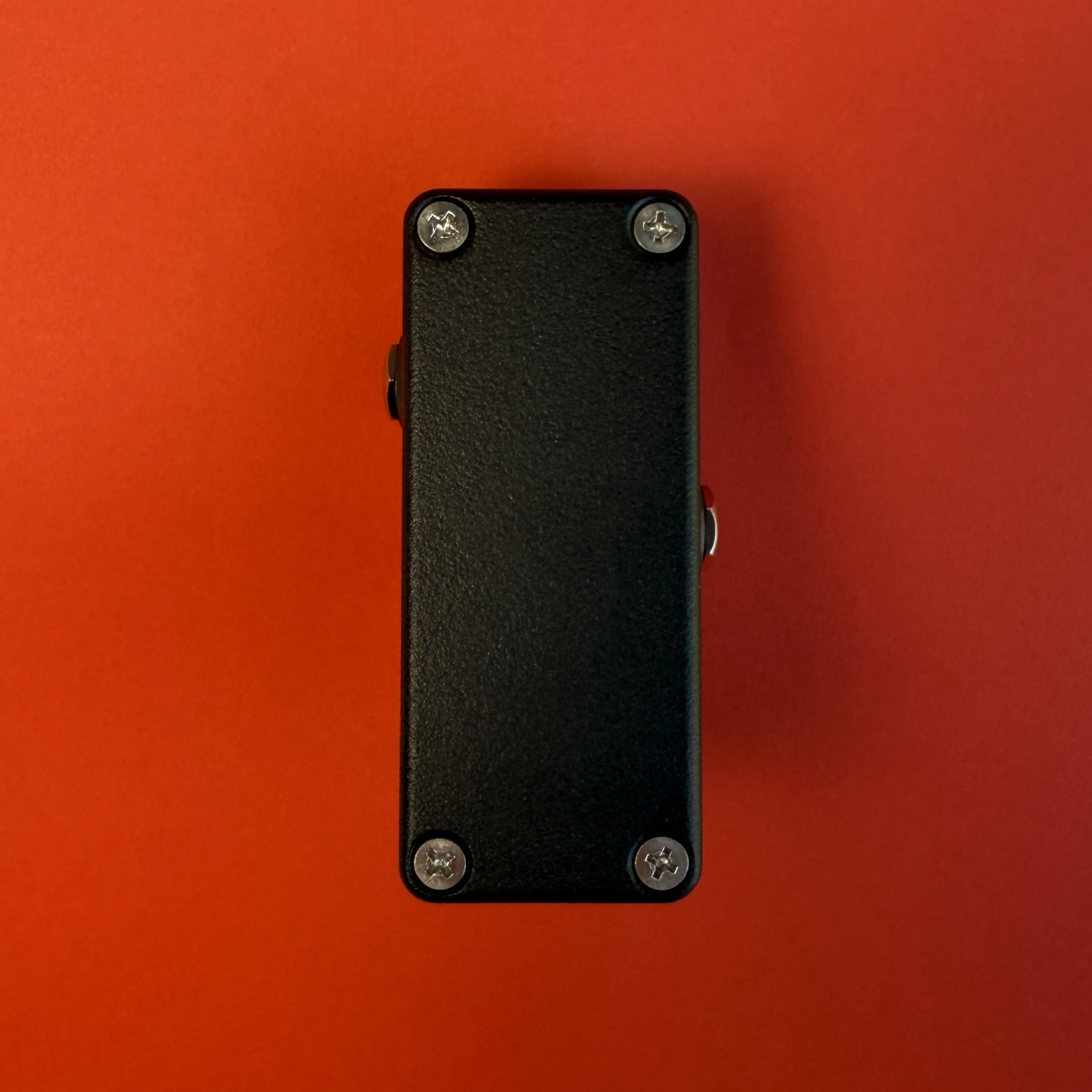 Mute | Instant Kill Switch & Silent Signal Cut for Guitarists